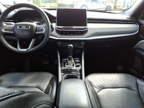 Used 2023 Jeep Compass Limited AWD/4WD image 10