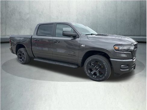 New 2026 RAM 1500 Express AWD/4WD image 7