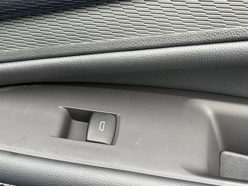 Used 2026 Chevrolet Blazer EV LT image 22