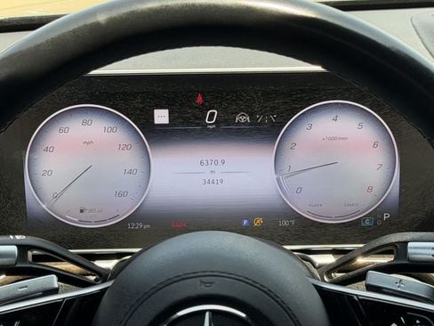 Used 2023 Mercedes-Benz S 500 4MATIC w/ AMG Line image 16