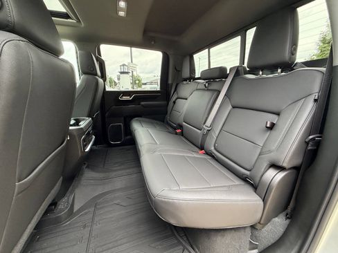 New 2026 GMC Sierra 2500 SLT w/ SLT Premium Package AWD/4WD image 25