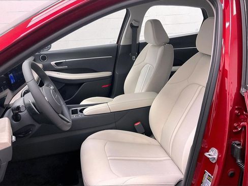 New 2025 Hyundai Sonata SEL image 9