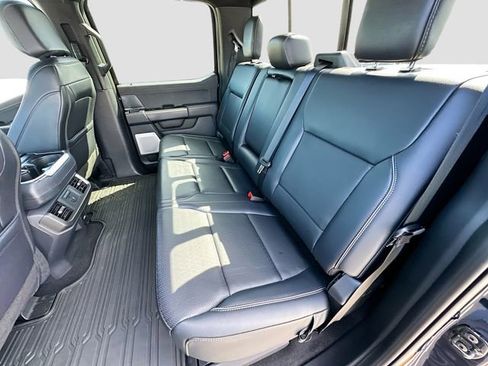Used 2025 Ford F150 Lariat w/ Equipment Group 502A High AWD/4WD image 25