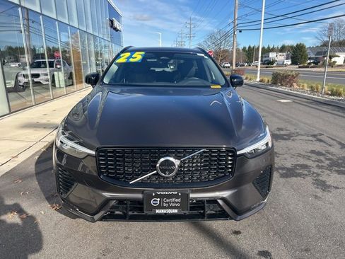 Certified 2025 Volvo XC60 B5 Plus image 7