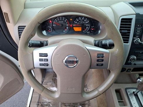 Used 2017 Nissan Frontier SV RWD image 15