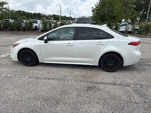 Used 2020 Toyota Corolla LE image 7