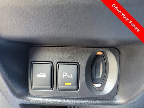 Used 2024 Nissan GT-R Premium w/ Premium Interior Package AWD/4WD image 16