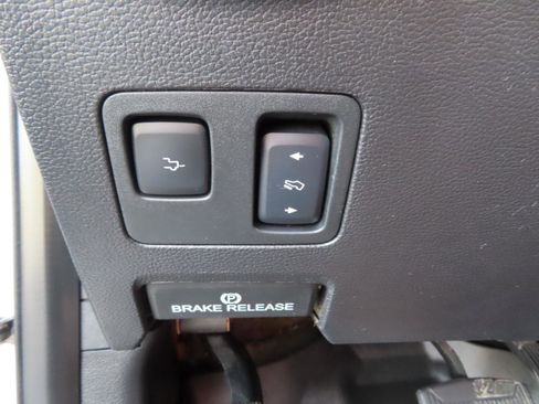 Used 2017 Ford F250 Platinum w/ Platinum Ultimate Package image 32