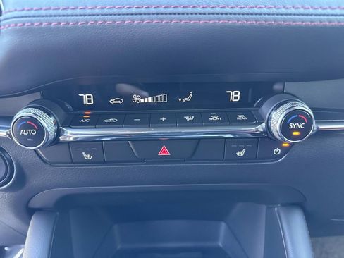 New 2026 MAZDA MAZDA3 Carbon image 32