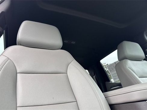 Used 2023 GMC Sierra 1500 SLT w/ SLT Premium Plus Package image 20