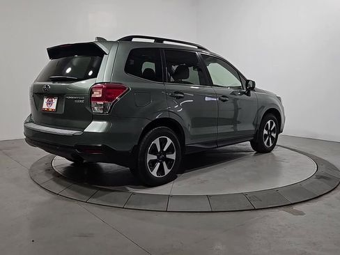 Used 2017 Subaru Forester 2.5i Limited image 5