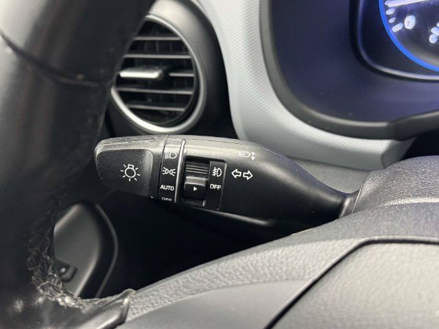 Used 2021 Hyundai Kona SEL Plus w/ Cargo Package AWD/4WD image 41