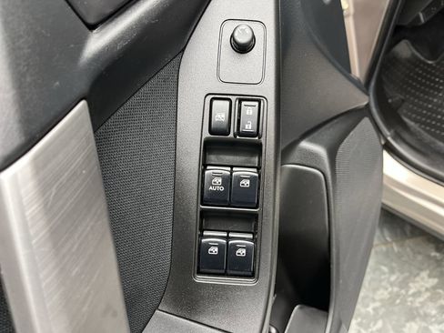 Used 2014 Subaru Forester 2.5i Premium w/ Popular Package #1 image 8