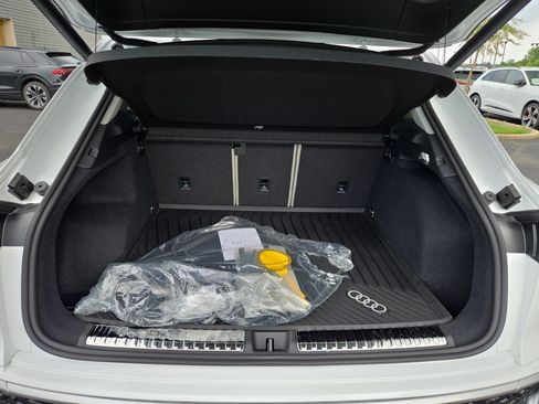 New 2026 Audi Q3 quattro 2.0T AWD/4WD image 8