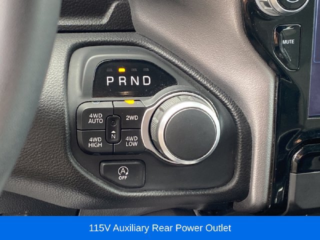 Used 2025 RAM 1500 Big Horn AWD/4WD image 13