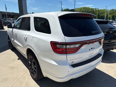 Used 2025 Dodge Durango GT AWD/4WD image 5