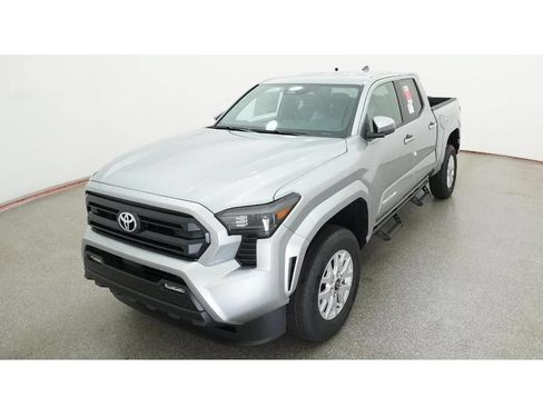 New 2026 Toyota Tacoma SR5 AWD/4WD image 16
