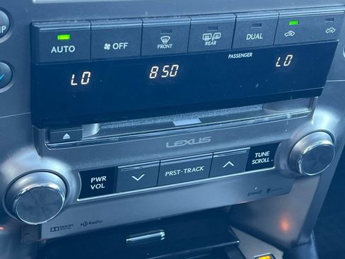 Used 2018 Lexus GX 460 w/ Navigation Package AWD/4WD image 17