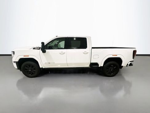 Used 2024 GMC Sierra 2500 AT4 w/ AT4 Premium Plus Package AWD/4WD image 4