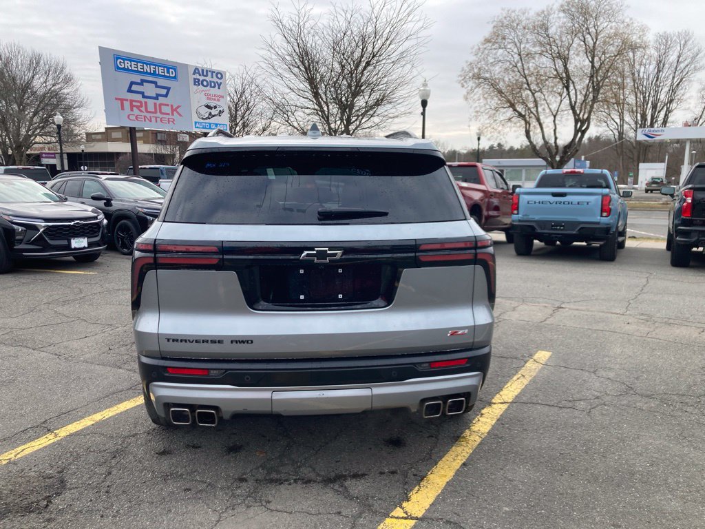 Used 2025 Chevrolet Traverse Z71 AWD/4WD image 25