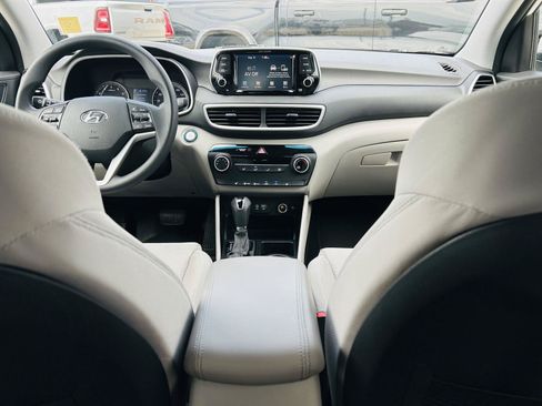 Used 2020 Hyundai Tucson Value AWD/4WD image 20