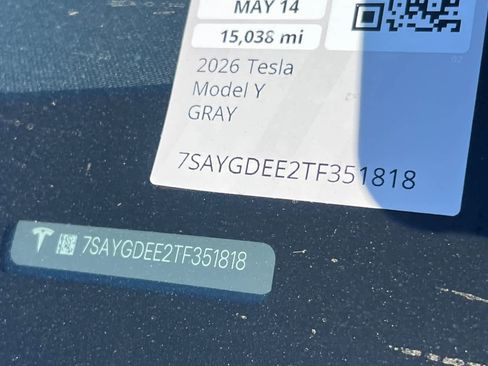 Used 2026 Tesla Model Y AWD image 22