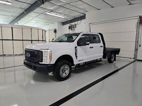 Used 2024 Ford F250 XL AWD/4WD image 5