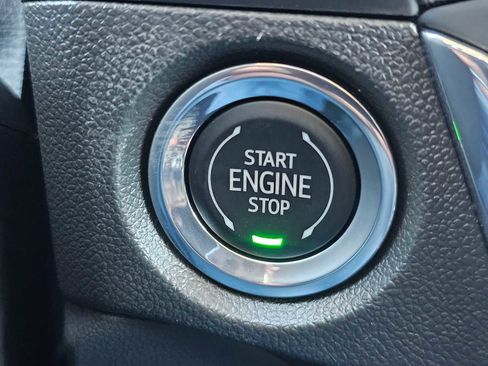 New 2025 Buick Encore GX Avenir w/ Avenir Technology Package image 30