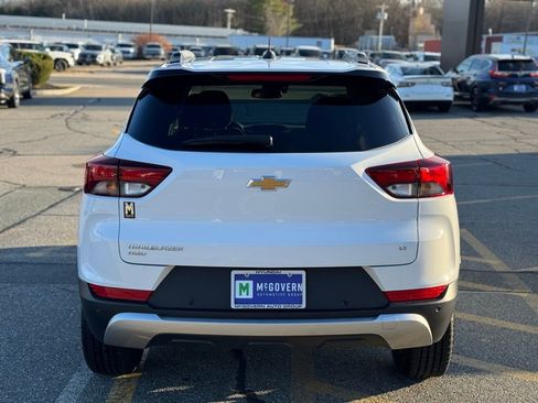 Used 2023 Chevrolet TrailBlazer LT w/ Convenience Package image 5