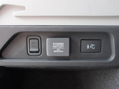 Used 2025 Acura MDX SH-AWD w/Technology Package image 16