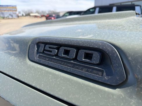 New 2026 RAM 1500 4x4 Crew Cab image 10