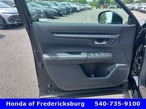Used 2026 Honda CR-V EX image 9