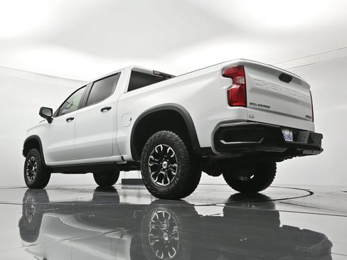 Used 2024 Chevrolet Silverado 1500 ZR2 w/ Technology Package AWD/4WD image 45
