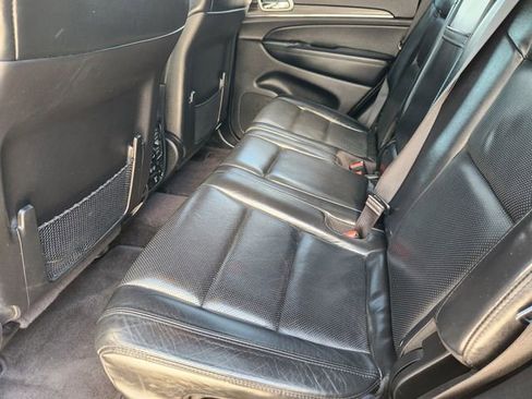 Used 2019 Jeep Grand Cherokee Limited w/ Luxury Group II RWD image 30