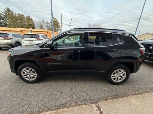 Used 2019 Jeep Compass Sport w/ Cold Weather Group image 4