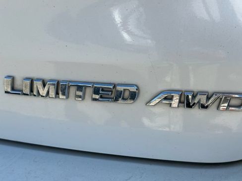 Certified 2019 Toyota Highlander Limited Platinum AWD/4WD image 12