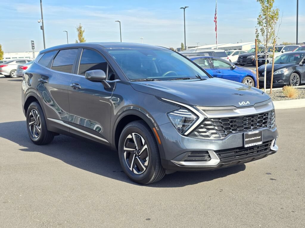 Used 2025 Kia Sportage LX AWD/4WD image 8