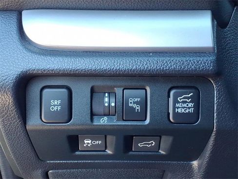 Used 2018 Subaru Forester 2.5i Premium image 8