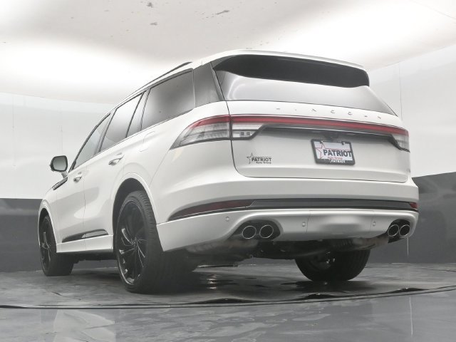 Used 2025 Lincoln Aviator Reserve w/ Equipment Group 201A AWD/4WD image 40