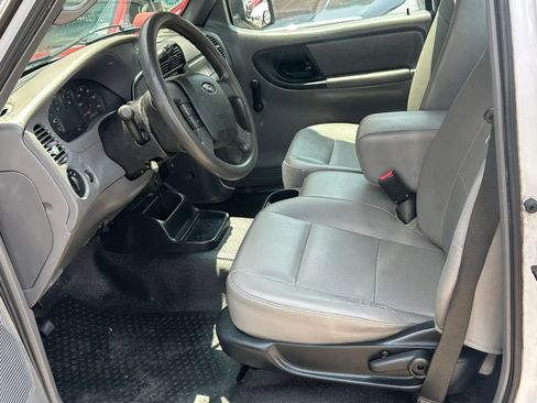 Used 2011 Ford Ranger XL RWD image 8
