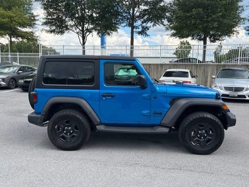 Used 2024 Jeep Wrangler Sport AWD/4WD image 9