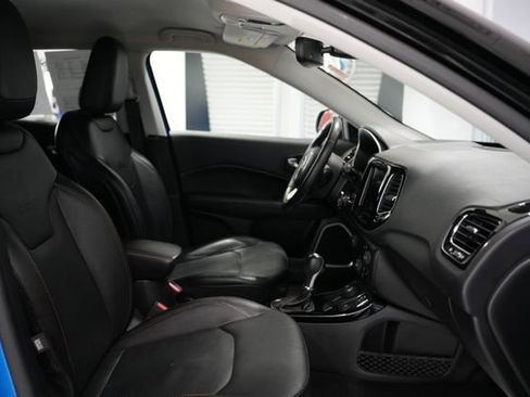 Used 2019 Jeep Compass Limited AWD/4WD image 18