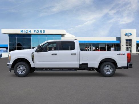 New 2026 Ford F250 XL w/ XL Chrome Package AWD/4WD image 4