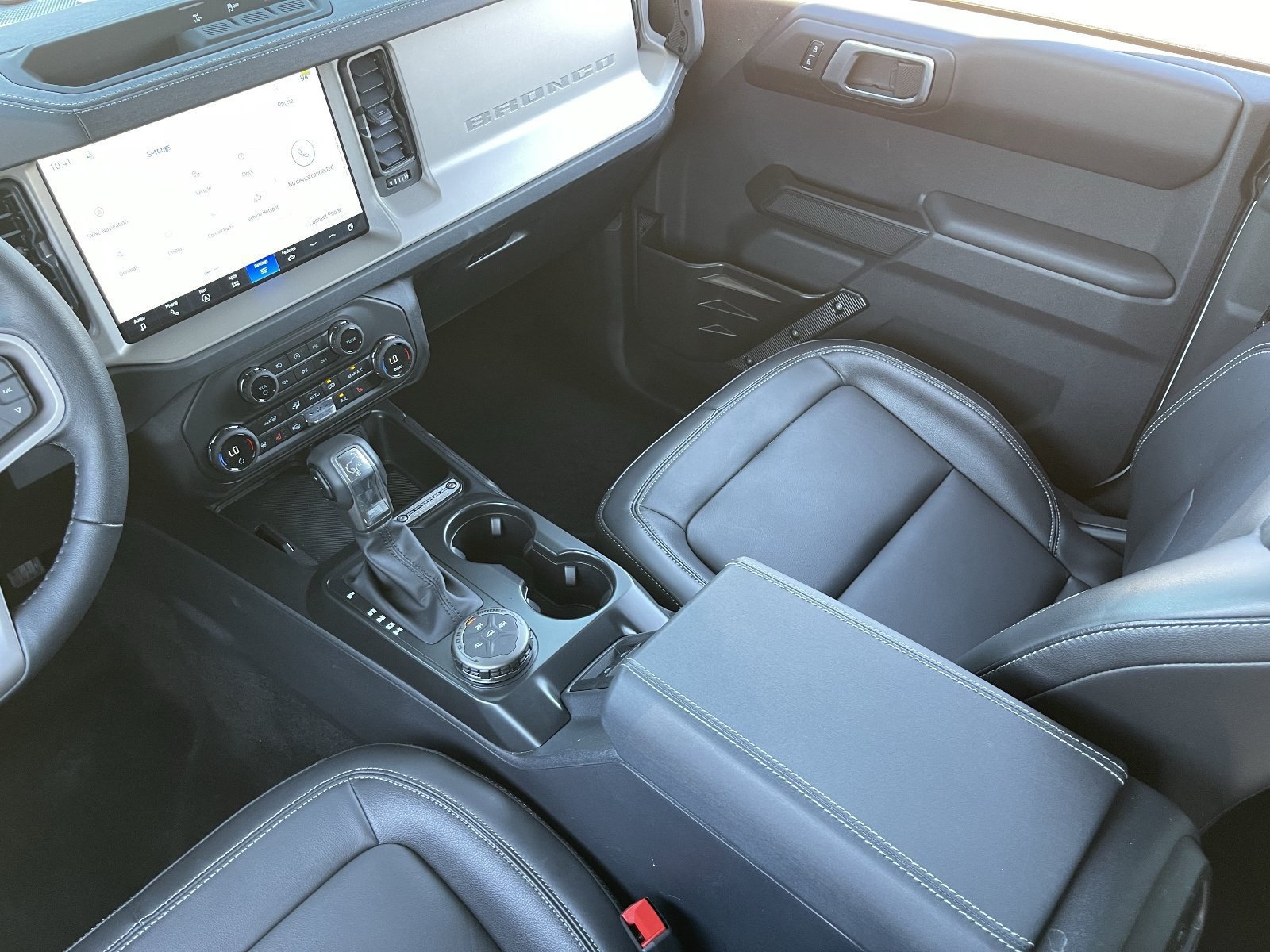 Used 2026 Ford Bronco Outer Banks AWD/4WD image 18