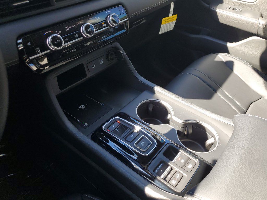 New 2026 Honda Pilot Touring image 18