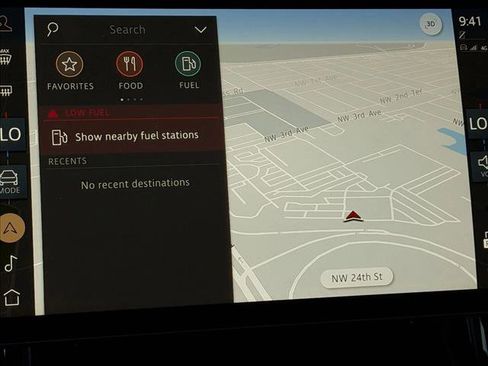 Certified 2025 Land Rover Range Rover Sport Dynamic SE image 12