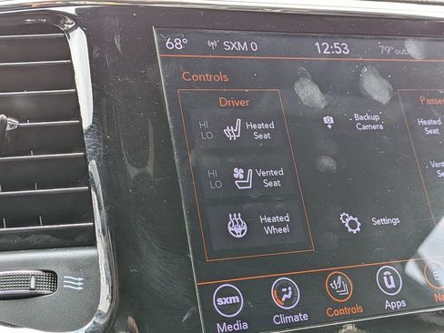 Used 2020 Jeep Grand Cherokee Limited w/ Luxury Group II image 22