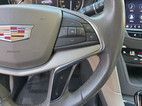 Used 2023 Cadillac XT5 Premium Luxury image 22