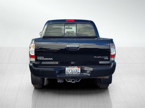 Used 2011 Toyota Tacoma PreRunner image 5