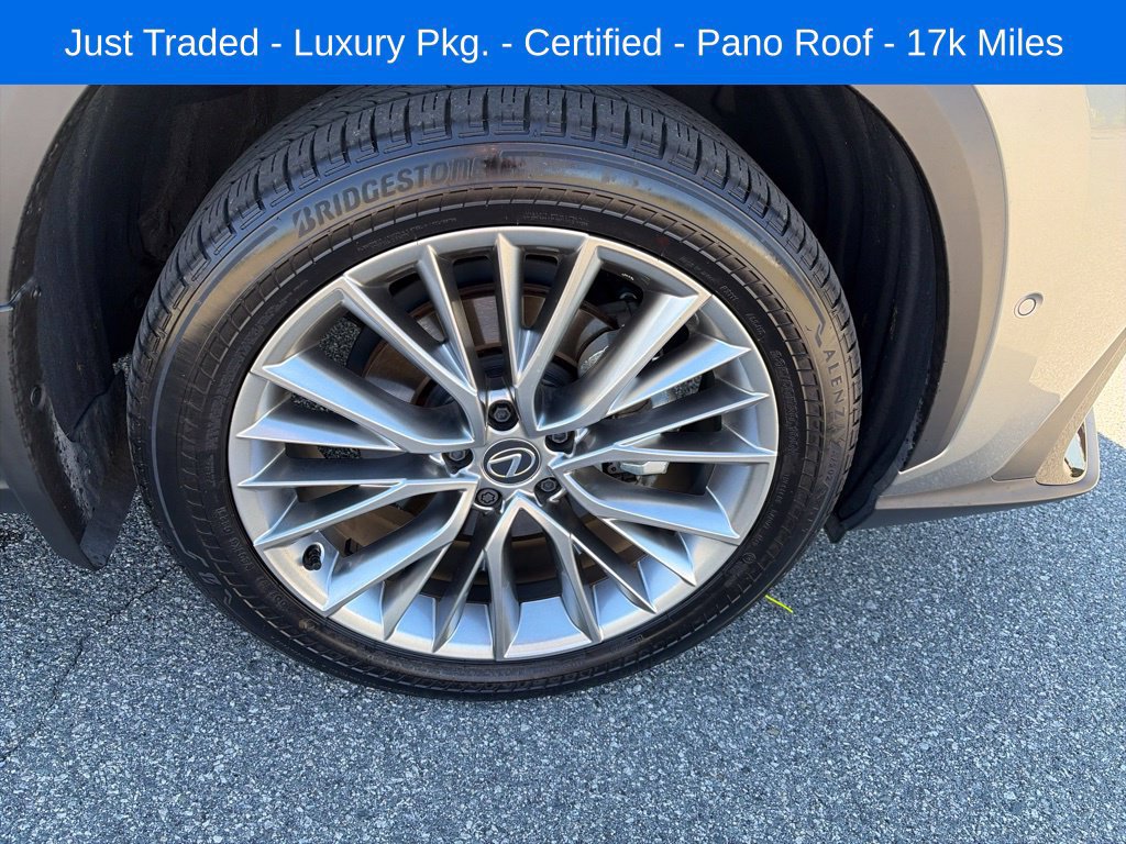 Used 2025 Lexus NX 350h AWD w/ Accessory Package (2T) image 16